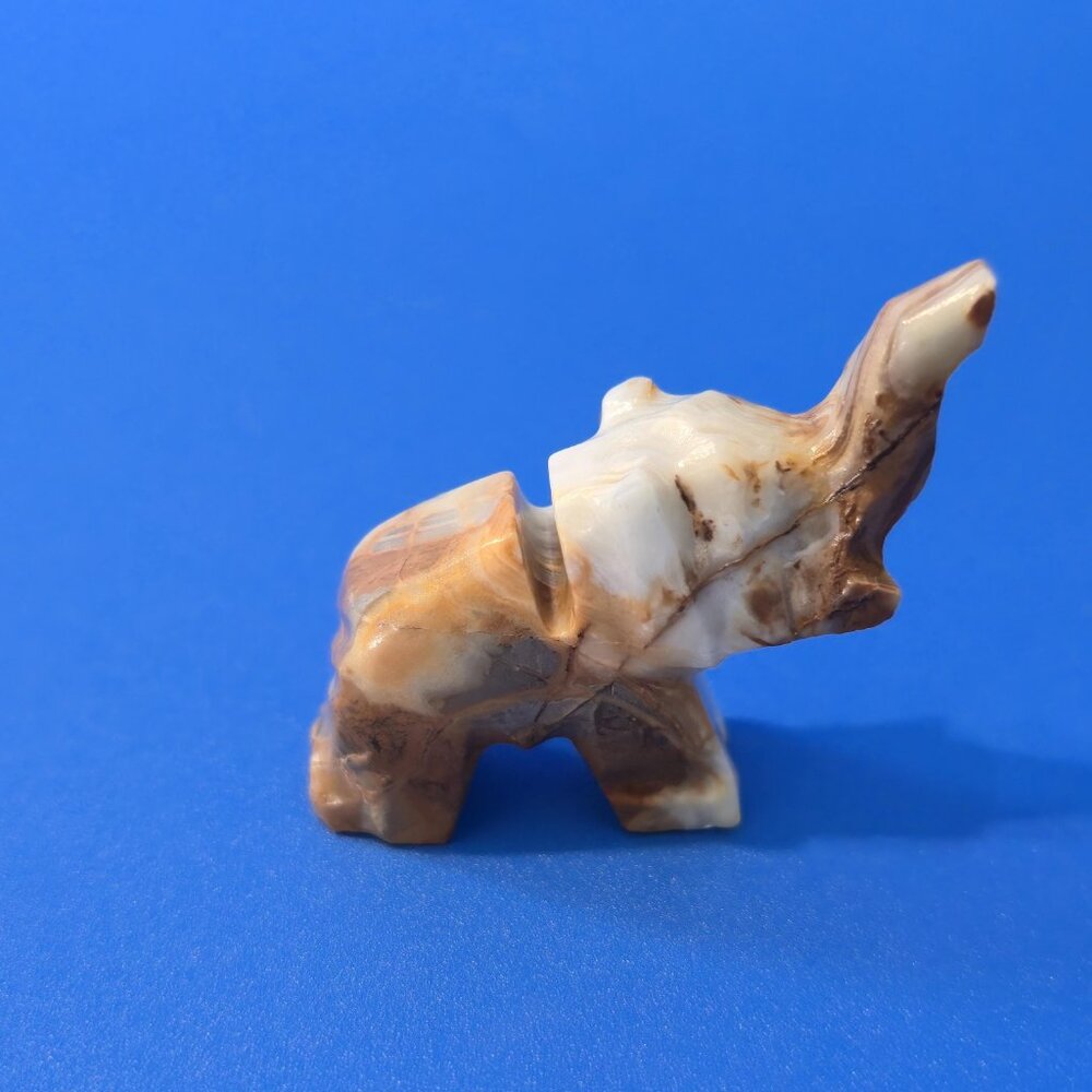Banded Calcite Stone Elephant Business Card Holder B1032 - Picture 4 of 9